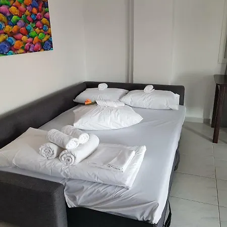Alexandra Luxury